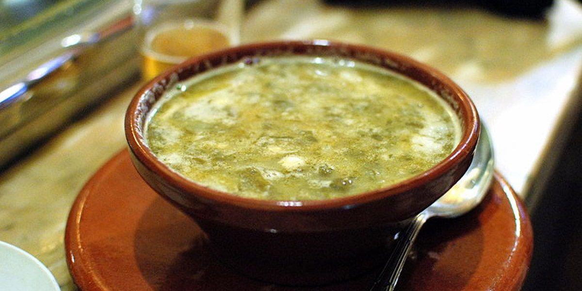 ¿Cómo preparar caldo gallego