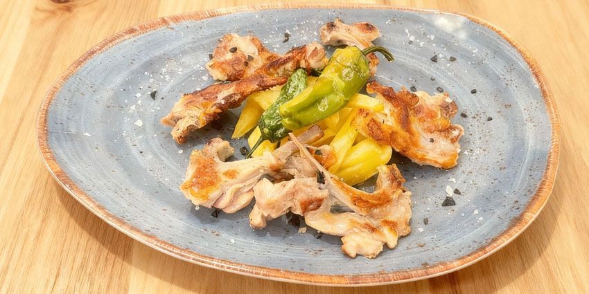 Chuletas de cordero lechal a la parrilla en Flor de Galicia