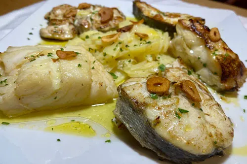 Restaurante de pescado fresco en Madrid, con merluza, rape y rodaballo gallego en Flor de Galicia, Barrio de Salamanca