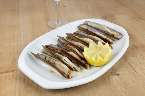 Navajas a la plancha en Flor de Galicia